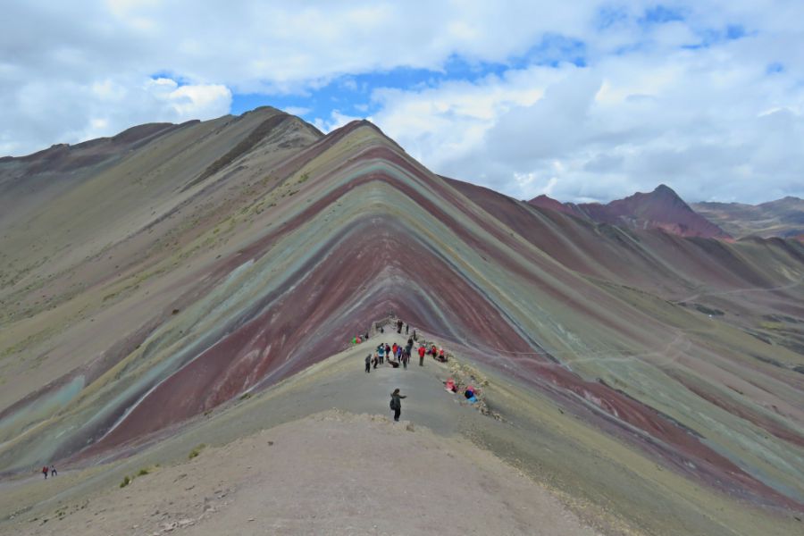 Montanha do Arco Íris no Peru